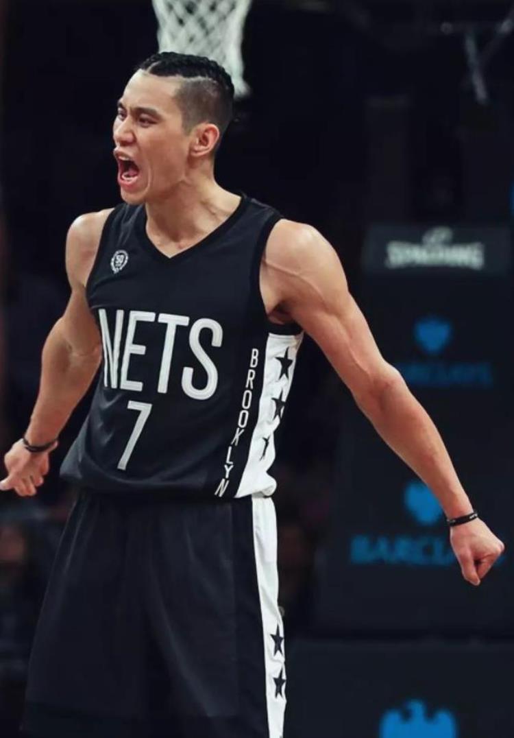 从坐2年冷板凳到变NBA神话周杰伦也成粉丝林书豪经历了什么