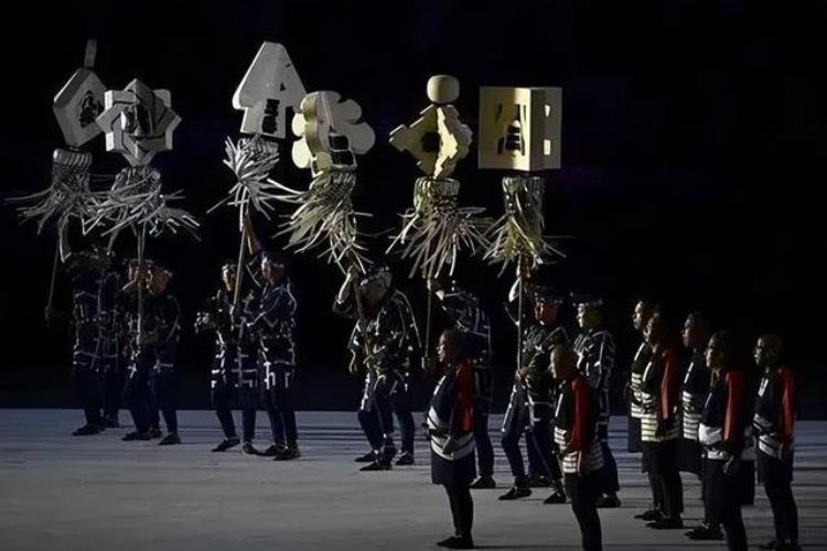 日本奥运会贪钱「日本为获奥运举办权不耻手段令人作呕妄想咸鱼翻身赚大钱」