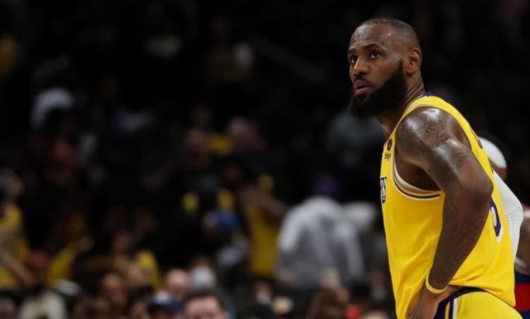 nba历史前5大前锋「NBA历史前5的小前锋都是谁8亚王垫底伯德屈居第2」