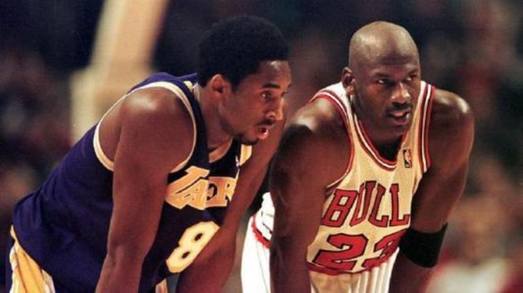 科比为什么跳过大学「科比为何跳过大学直接进入NBA其中的缘由竟然和乔丹有关」