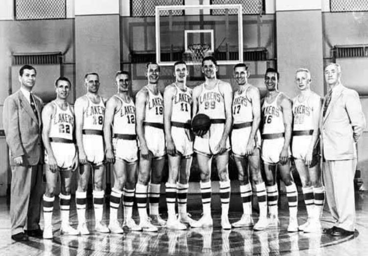 nba30天30队湖人「洛杉矶湖人队30天30队历史」