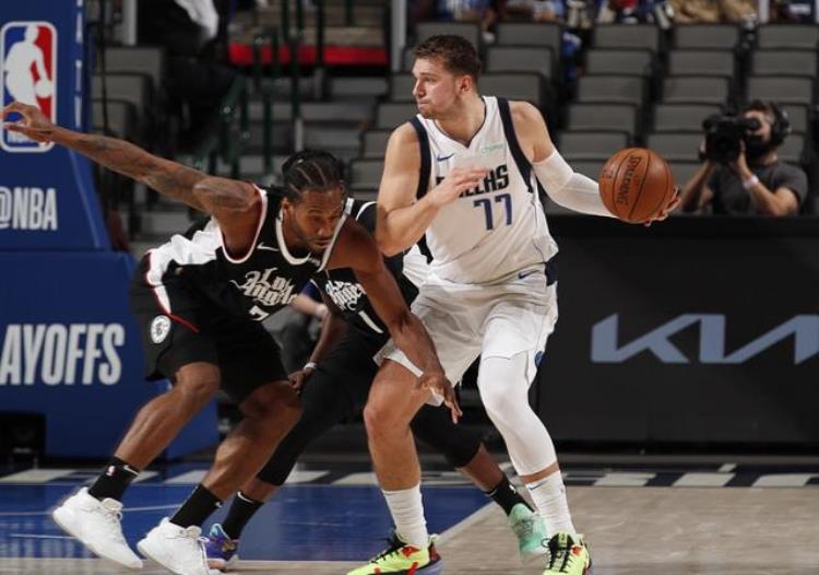 库里和詹姆斯被淘汰后为什么nba的收视率更高了呢「库里和詹姆斯被淘汰后为什么NBA的收视率更高了」