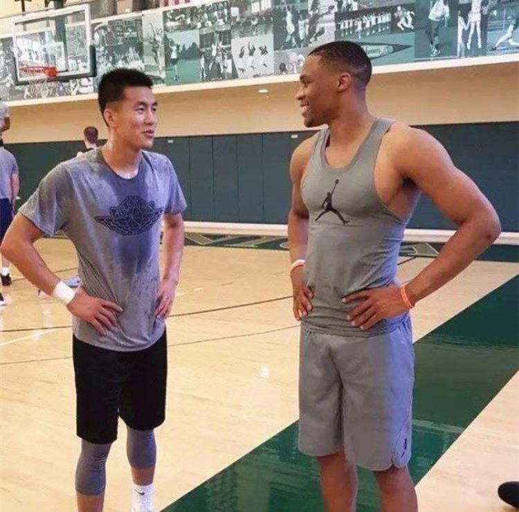 郭艾伦nba选秀怎么没选上「选秀官网打出89分但郭艾伦为什么没被NBA选中这4个缺点太明显」