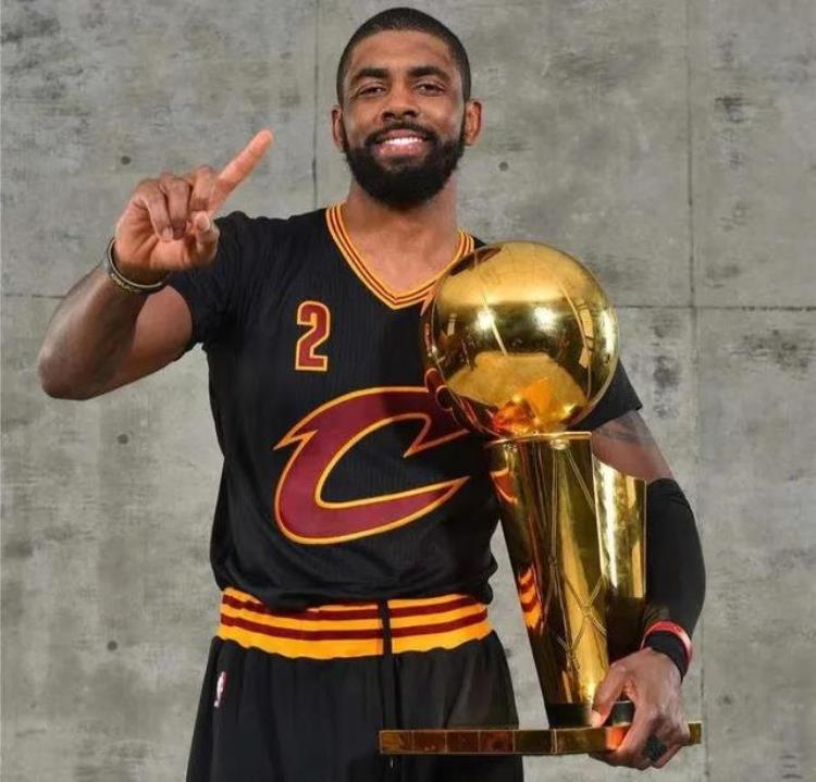 崇尚言论自由的美帝为何对NBA巨星欧文的反犹太主义如此敏感