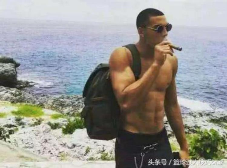 奥尼尔打球时体重「打球体重不够怎么办看NBA球星是怎么练奥尼尔一天吃5顿」