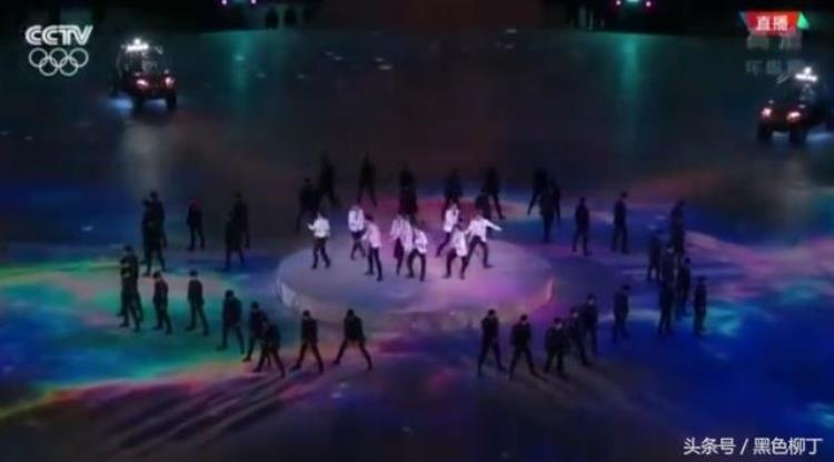 韩国艺人看exo表演反应「面对北京8分钟抢戏韩国的绝招是EXO表演韩流明星最后压轴」