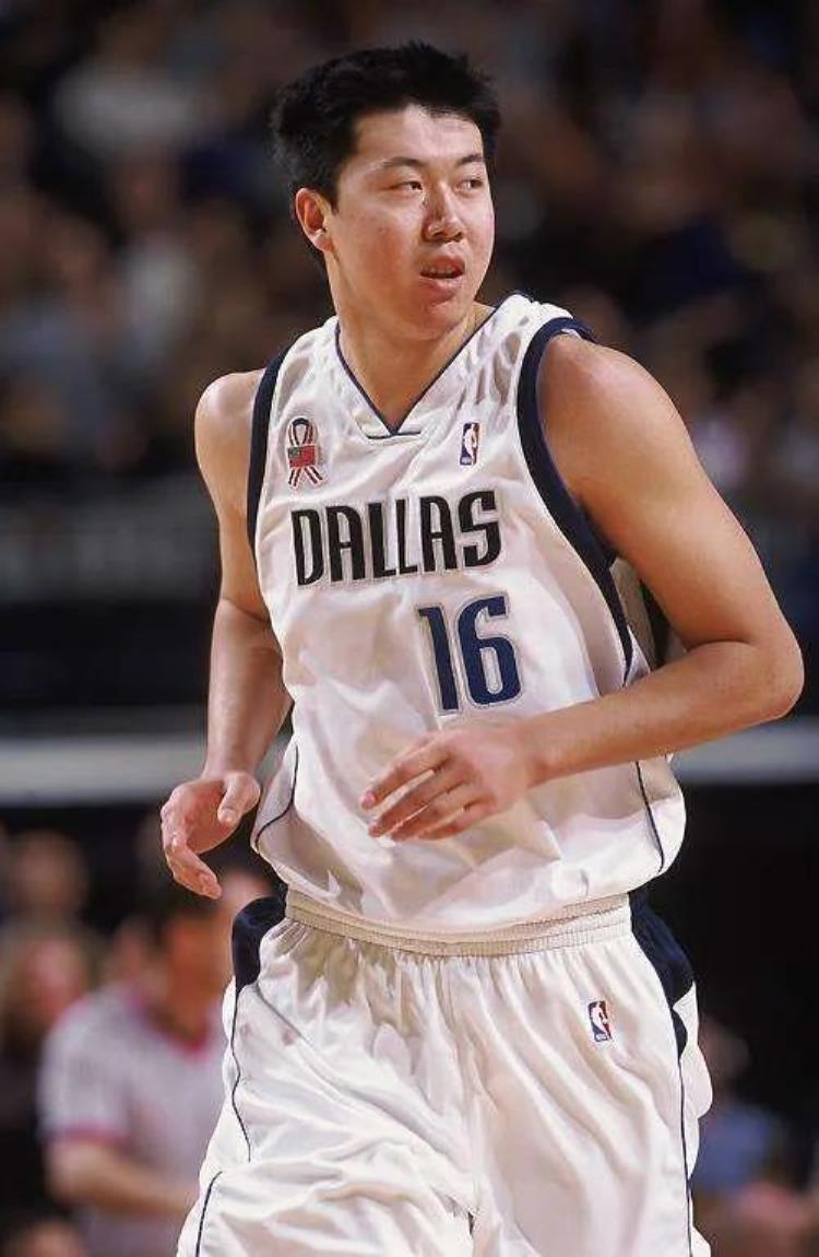 中国即将进入nba的球员名单「正式确定四名中国球员全部落选NBA下赛季或都会回CBA打球」