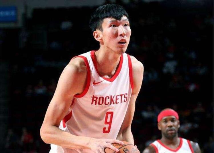 巴特尔NBA生涯一共得到156分那么姚明易建联周琦多少分