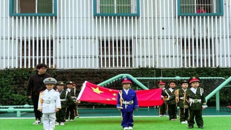 快乐足球悦动童年阜南县育新幼儿园举行第四届班级足球联赛