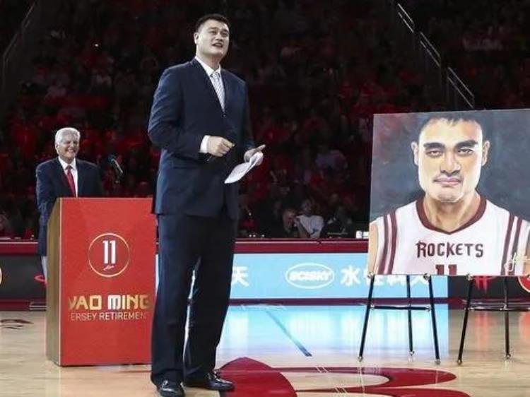 易建联NBA收入「中国球员NBA薪资一览易建联赚了1409万美元那姚明呢」