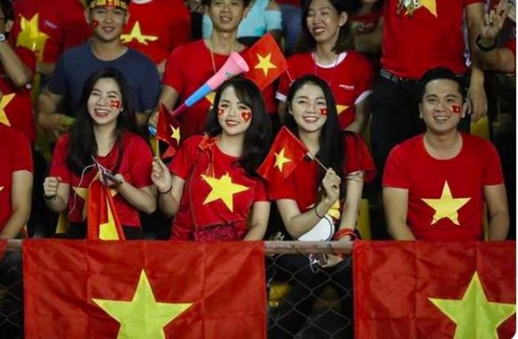 国足打败越南「国足62年首败越南越南作为改革开放后起之秀开始崭露头角」