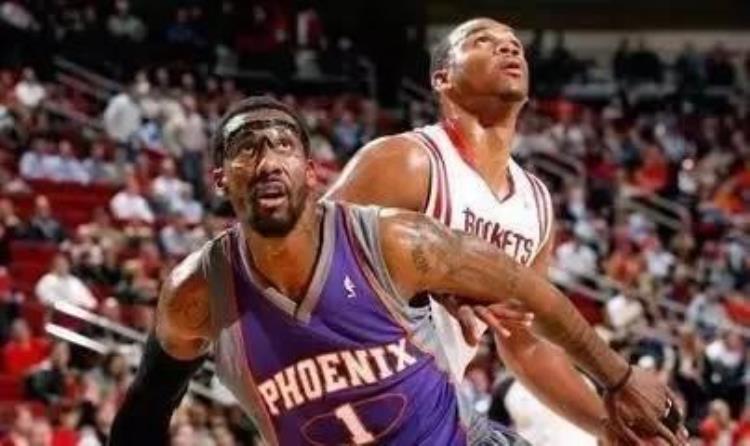 1米98天赋和技巧都不出色的海耶斯靠什么在NBA有了一席之地