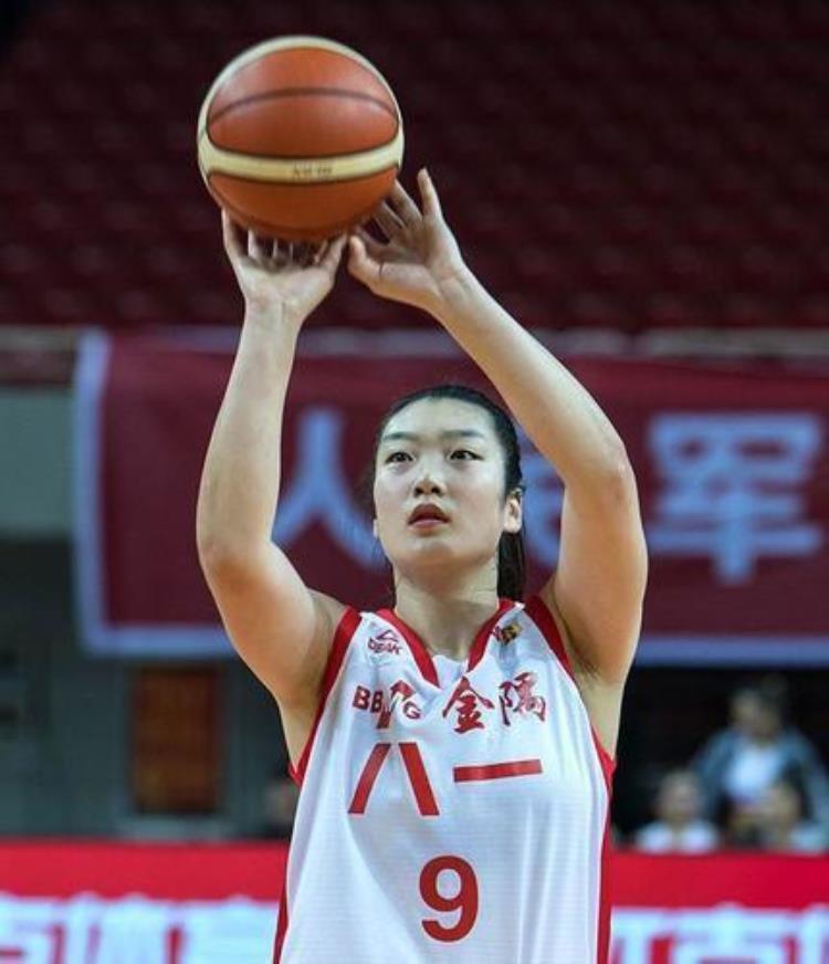 中国女篮MVP领衔辽宁女篮出战全运资格赛