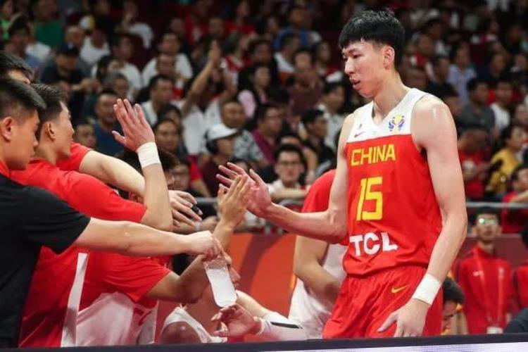易建联NBA收入「中国球员NBA薪资一览易建联赚了1409万美元那姚明呢」