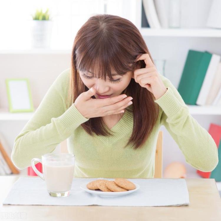 孕吐严重程度怎么区分「孕吐分为三个等级教你如何判断孕吐严重程度正确采取应对方法」