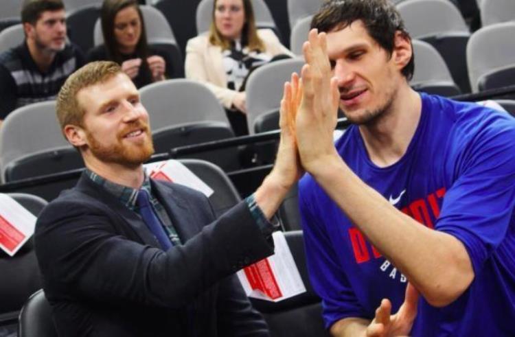 NBA球员大手分4个等级杜兰特A级乔丹S级那SSS有多猛
