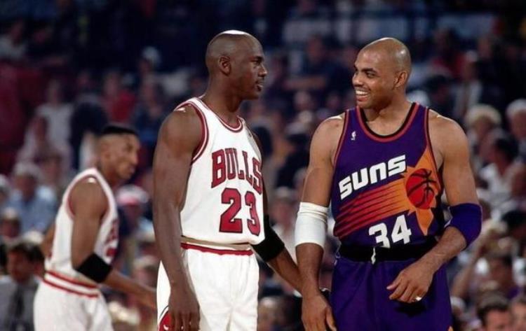 乔丹为什么是篮球历史第一人「乔丹为何是NBA历史第一人看完3点你就知道最后一项碾压众星」