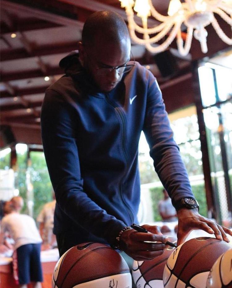 nba劳资合同「NBA解读NBA训练营合同工资说明你真的了解吗」