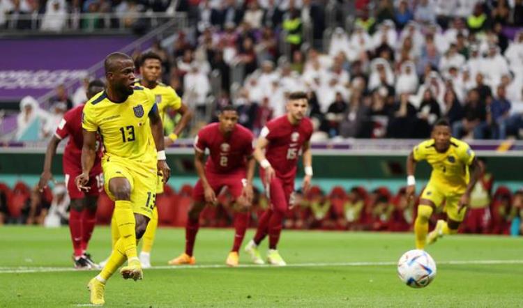 2022世界杯首球来了慢镜回看第2分钟越位进球第15分钟点射破门