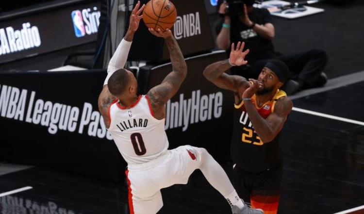 为什么nba球员都想进季后赛?「NBA打季后赛加班没工资为什么球员还要去努力打进季后赛」
