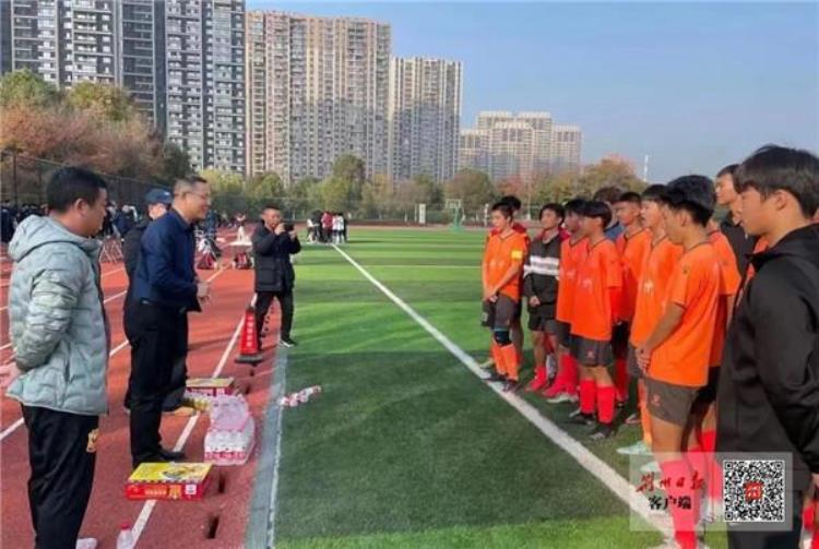 荆州市青少年校园足球锦标赛「厉害了荆州市沙市中学足球队在这个锦标赛中获冠军」
