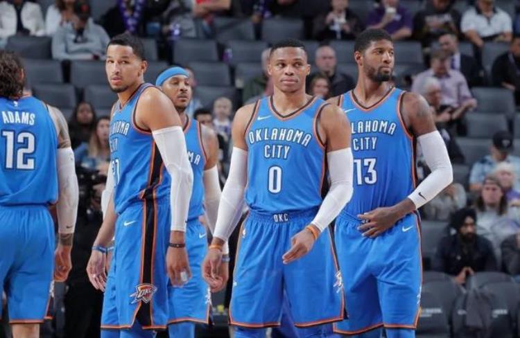 雷霆三巨头为什么失败「NBA1718赛季雷霆队豪华三巨头组合失败之原因综析」