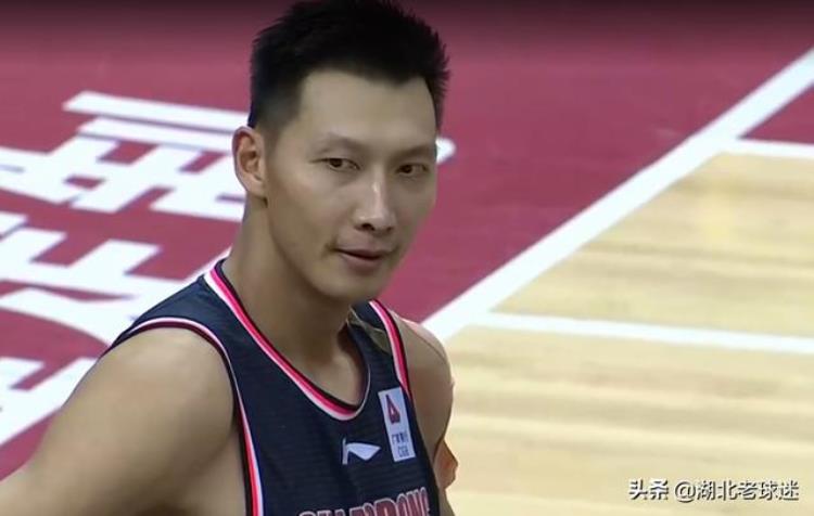 远超赵继伟和胡明轩NBA日本边缘人工资1200万代言费2000万