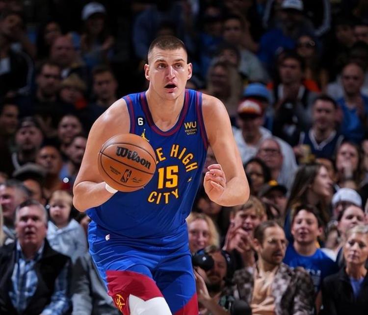 nba替补人数「从替补到巨星有多不易NBA现役400多人也就4人做到」