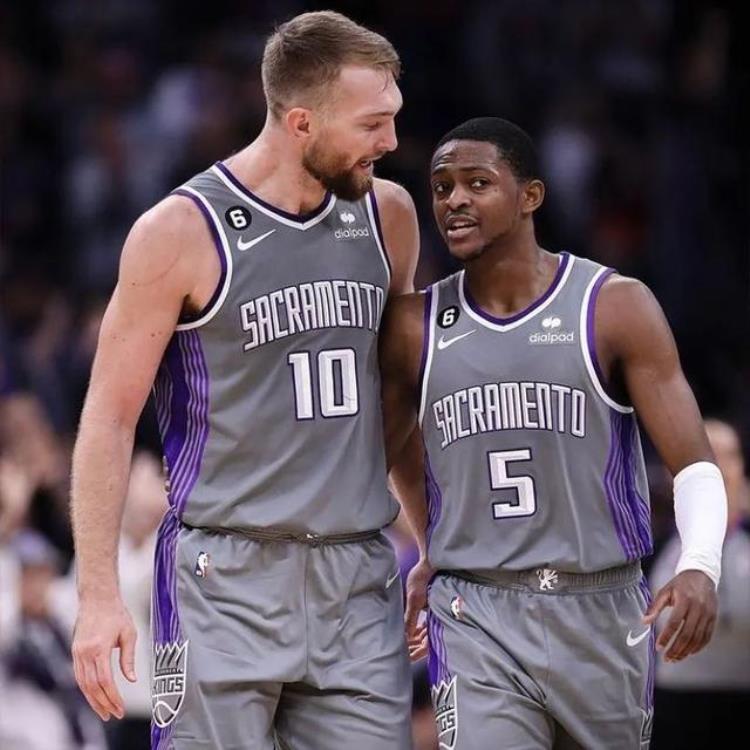 NBA26连败「时隔6514天终于拿到6连胜NBA第一烂队翻身了」