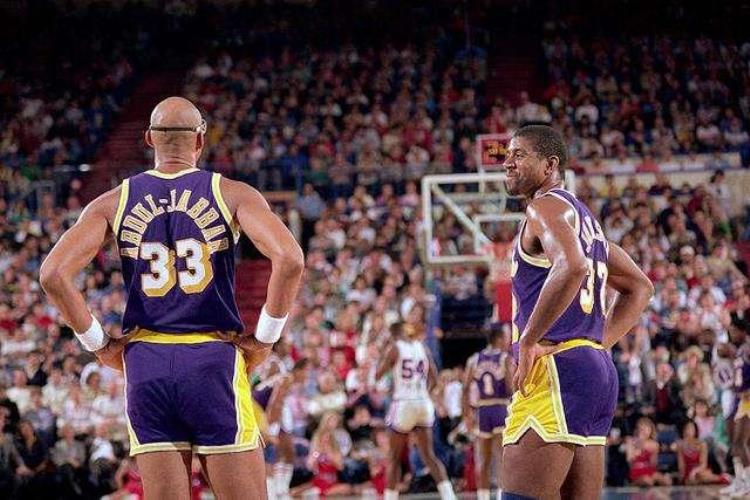 nba30天30队湖人「洛杉矶湖人队30天30队历史」
