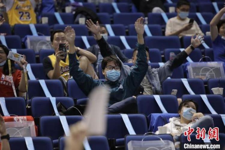 NBA总决赛观赛派对在沪举行球迷找到久违观赛激情