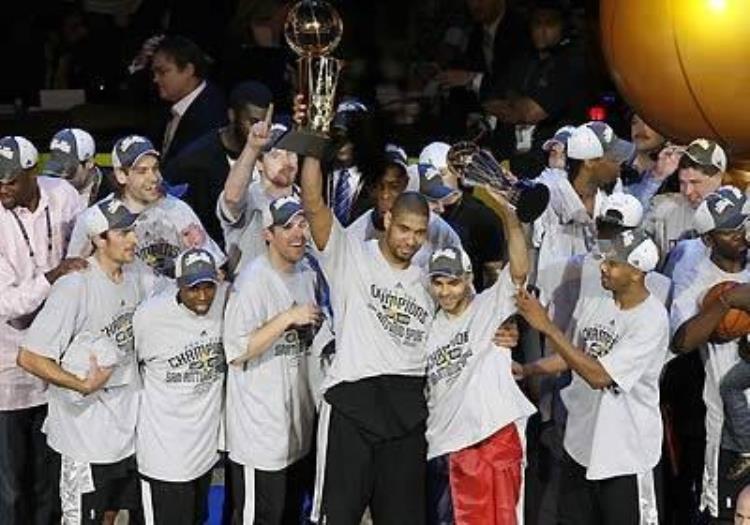 nba西部冠军是哪个队「西强东弱看NBA新世纪以来21支冠军队都是来自哪个半区」
