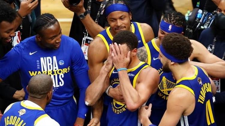 库里选秀为什么是第七「为什么库里在09年第7顺位才被NBA选中看完你就懂了」