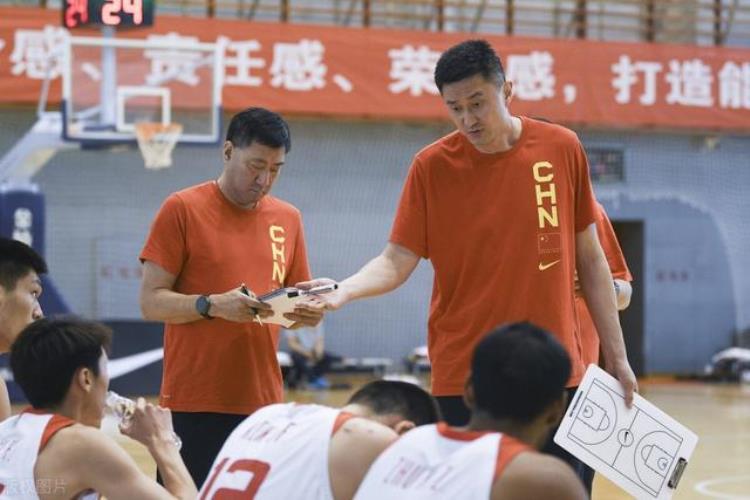 nba每天训练多久「NBA的训练时间不是很长效果却很好球迷直言只因懂得抓重点」