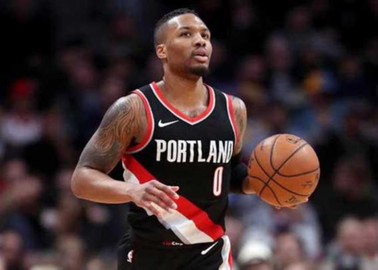 得与失NBA球员都会面临挑战但如果称之为压力就是侮辱普通人