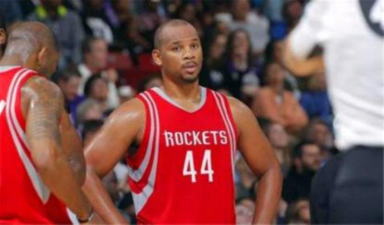 nba最高球员和最矮球员「NBA各位置最高和最矮球员分别是谁2位巨人2米31一对相差48cm」