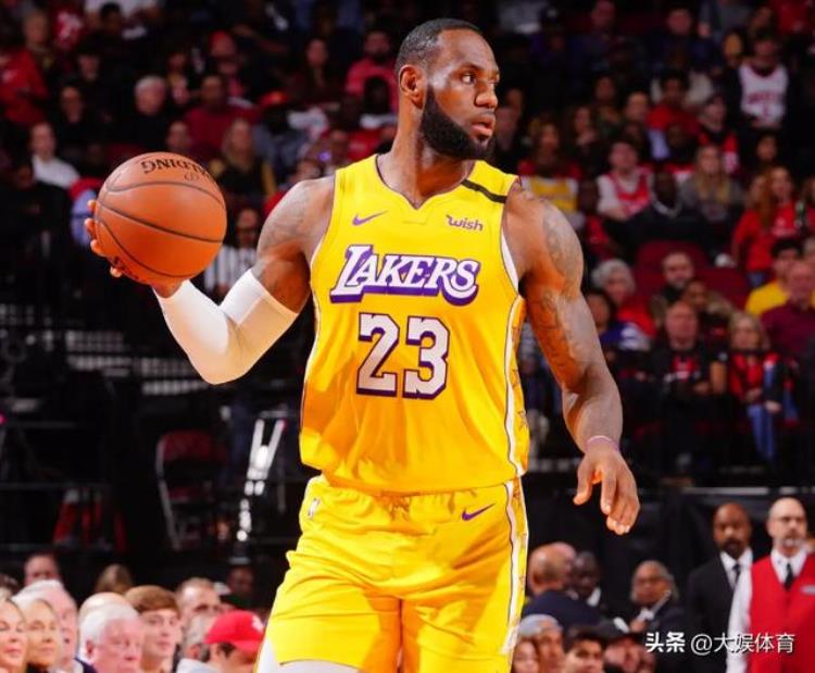 胜之不武名宿汤普森表示贾巴尔比詹姆斯晚4年进入NBA