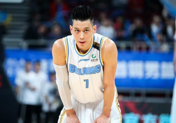 林书豪因为什么被nba放弃「从NBA到CBA林书豪为何会被NBA联盟淘汰」