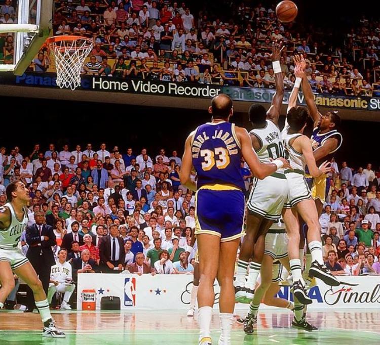 nba历史绝杀次数「80年代以来NBA共出现14次总决赛绝杀时刻看看谁的次数最多」