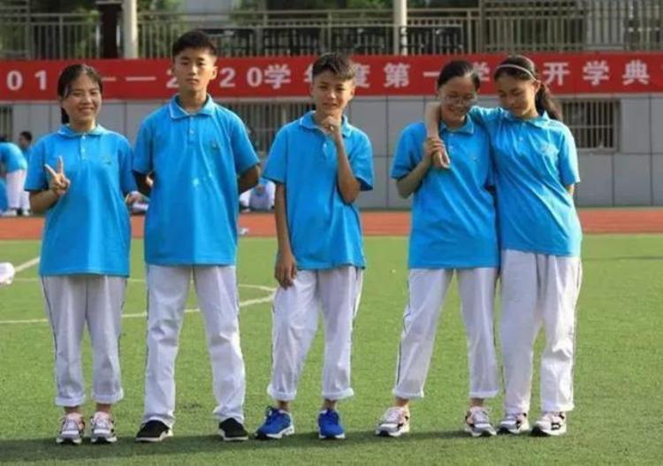 中国首例五胞胎真人奥运五福娃妈妈却坦言如果重选一个不要