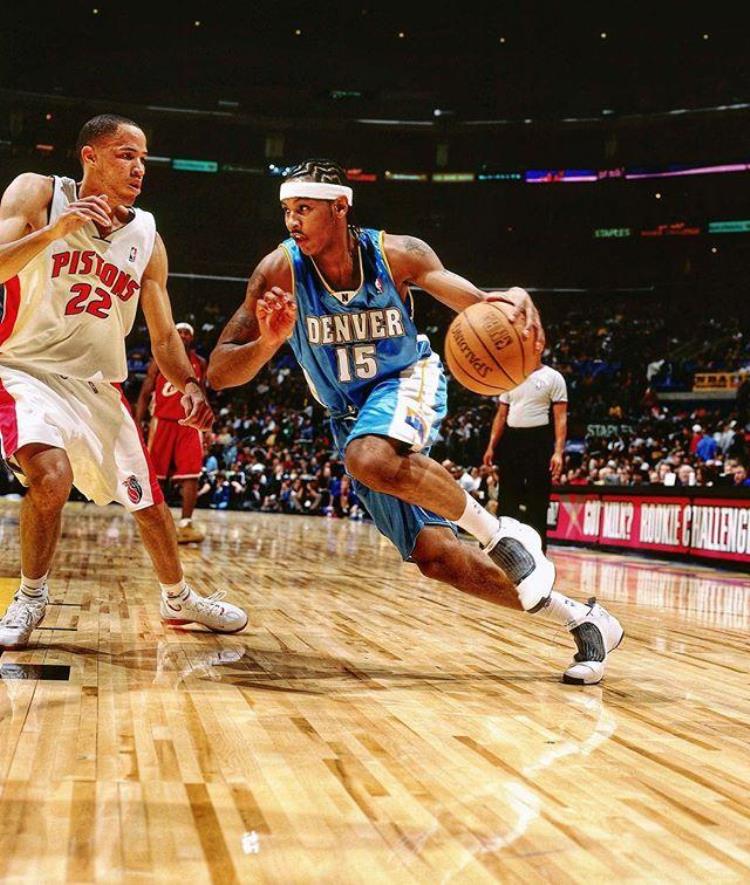 2004年nba新秀赛回放「NBA官方回顾2004年全明星新秀挑战赛精彩瞬间」