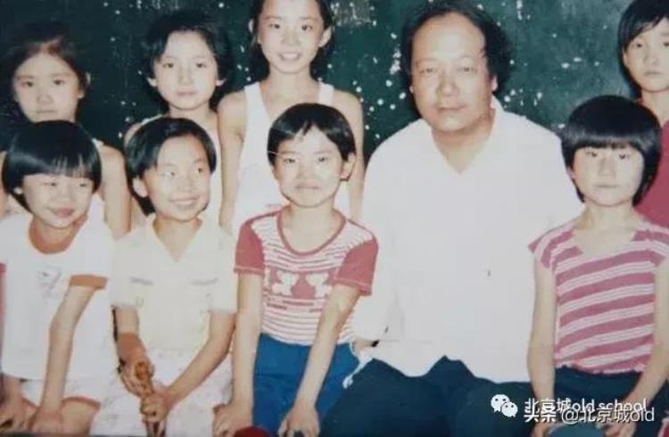 乒乓球女王张怡宁简介「曾经的乒坛魔王浅谈北京大妞张怡宁奥运会上的北京传奇」