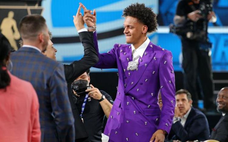 班切罗爆冷当选NBA状元事出有因他是魔术目前最好的选择