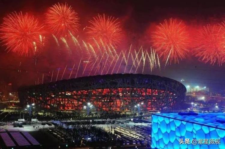 鸟巢用了几年建成的,国家花34亿修的鸟巢