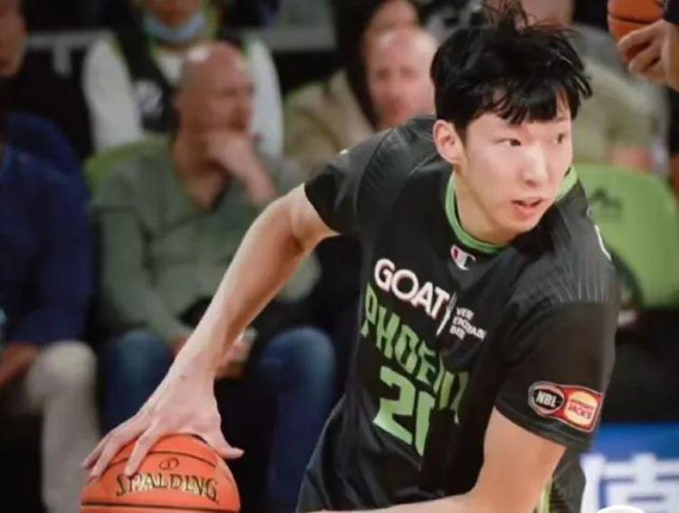 25分钟258抢下篮板按倒对手周琦这么打能重返NBA