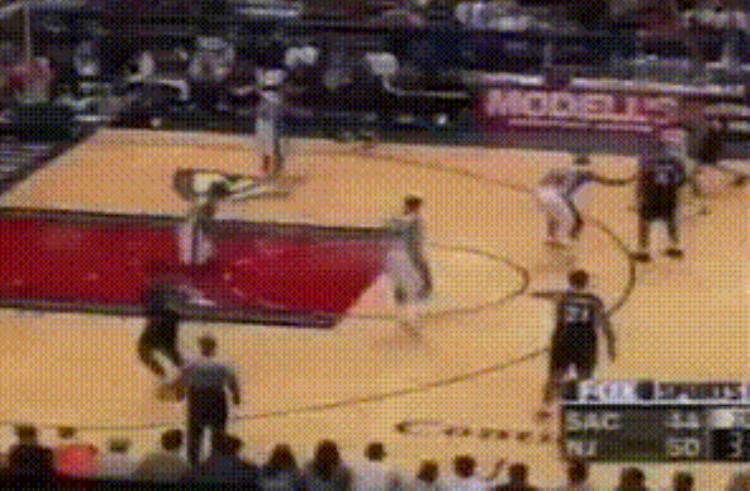 哈登打无球「持球大神哈登被批溜弯在nba有球和无球真的是两回事」