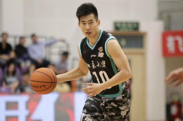 nba女主播身高「又一校花NBA美女主播名模身材堪比明星北大学霸男友令人羡慕」