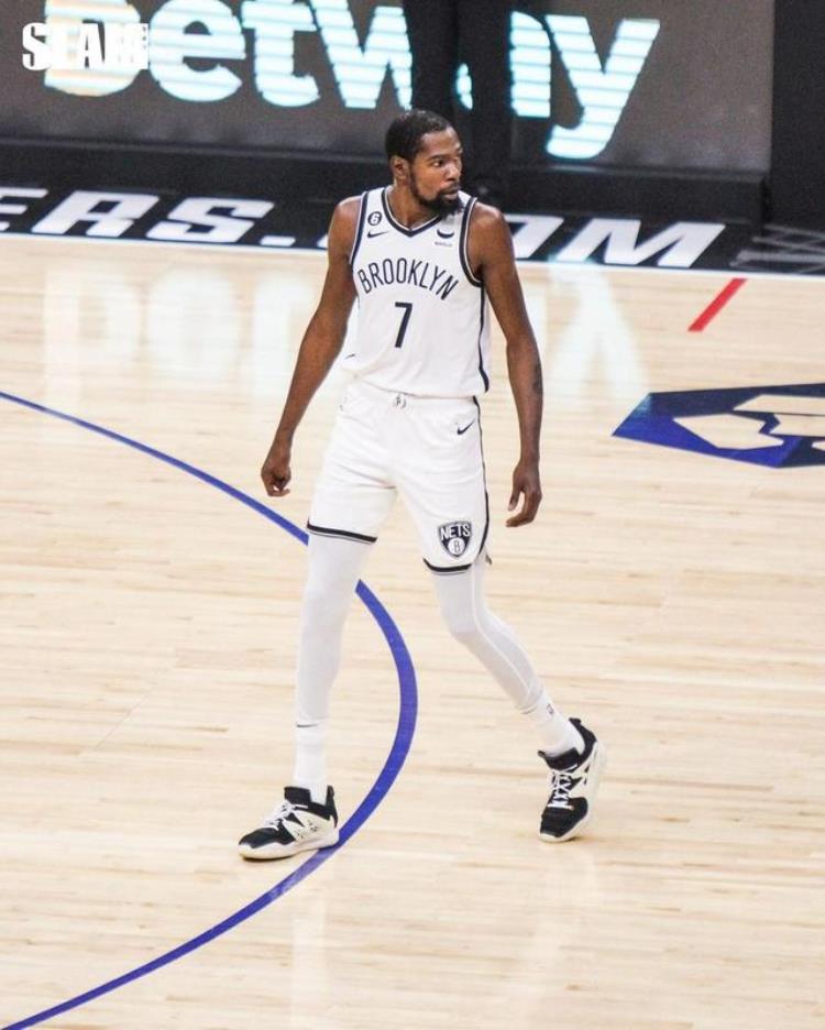 一周NBA上脚杜兰特上脚OW联名精英科比9重现江湖
