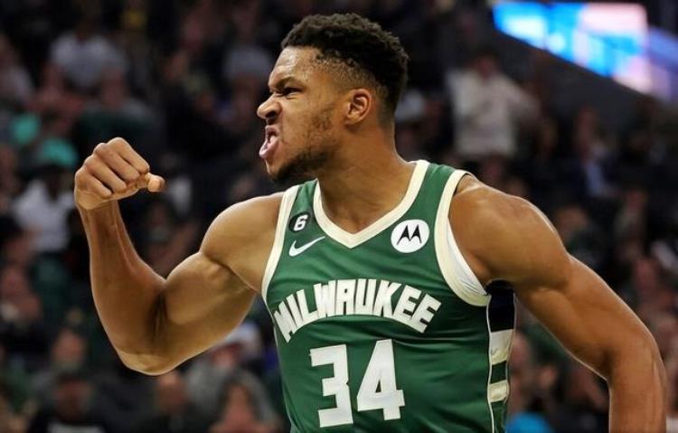 NBA颁奖礼:字母哥获常规赛MVP,东契奇当选最佳新秀「NBA官方更新MVP榜字母哥力压东契奇居首库里杜兰特首进前十」
