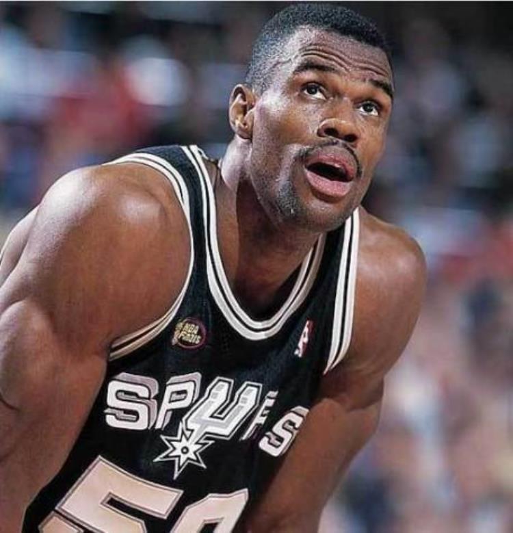 nba肌肉线条最完美的球员「NBA肌肉线条最好的球员有的正值当打之年但大多数却遗憾退役」